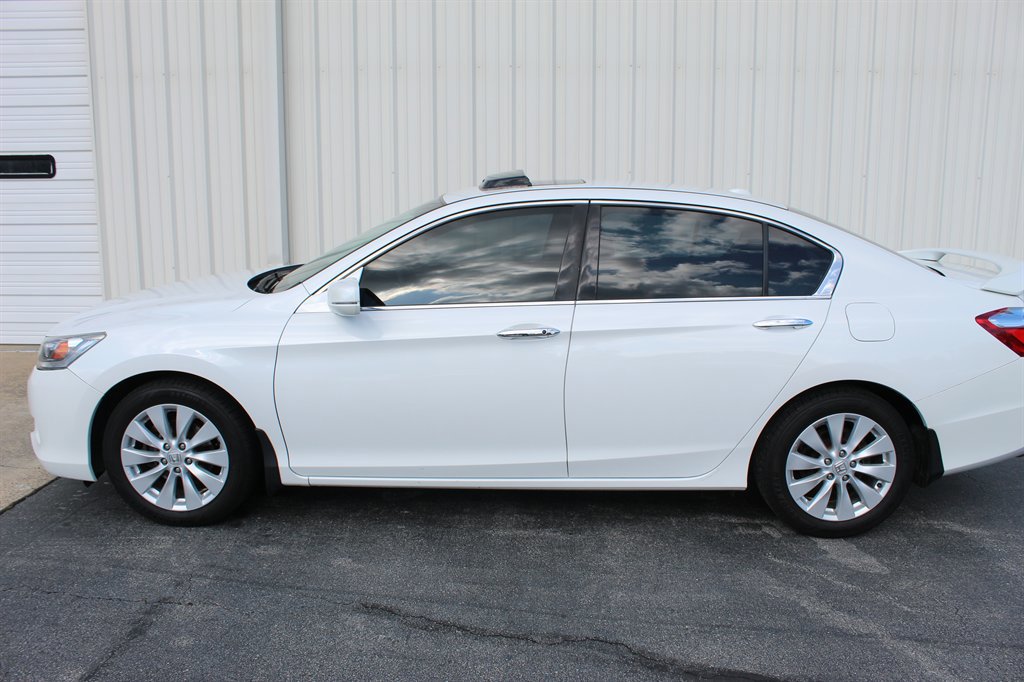 Used 2014 Honda Accord Touring image 5