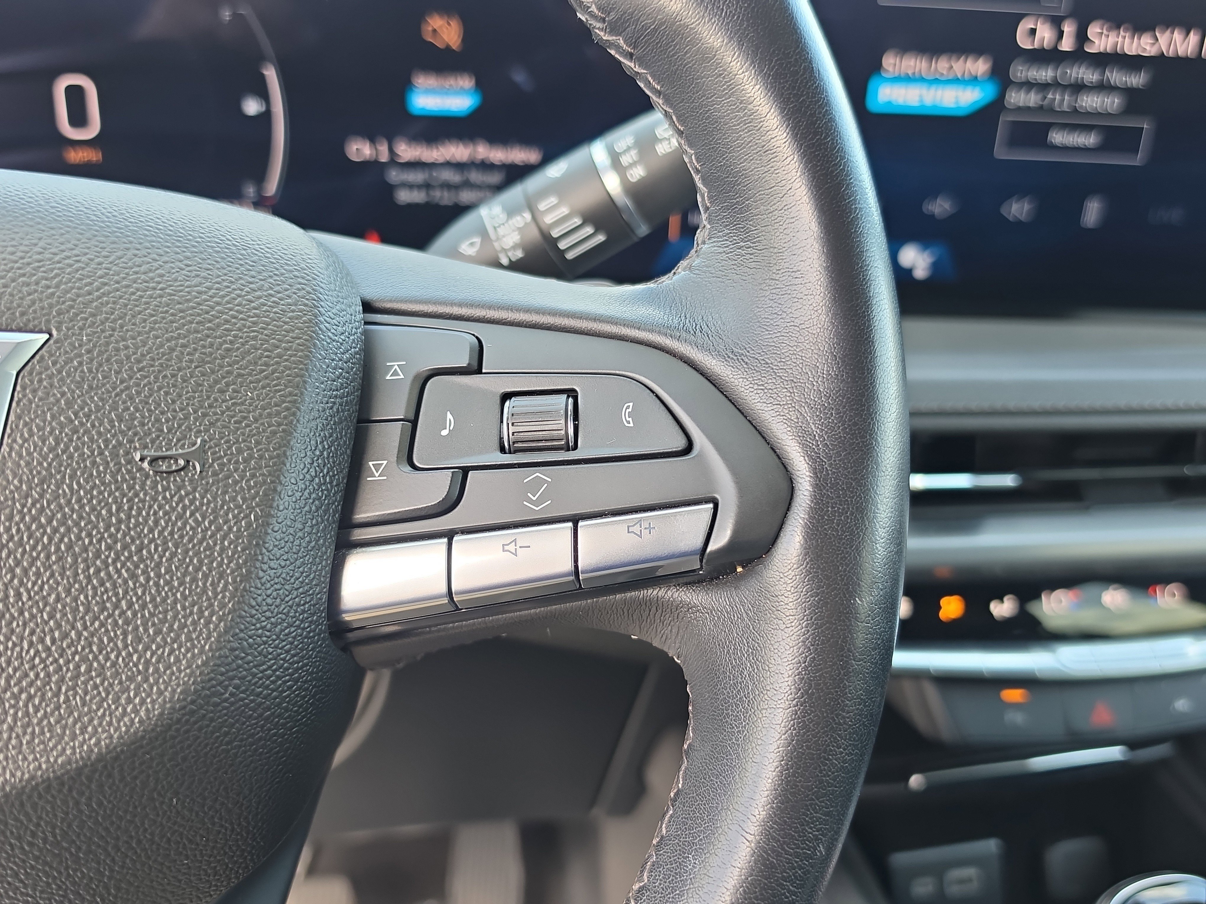 Certified 2025 Cadillac XT4 Premium Luxury FWD image 23