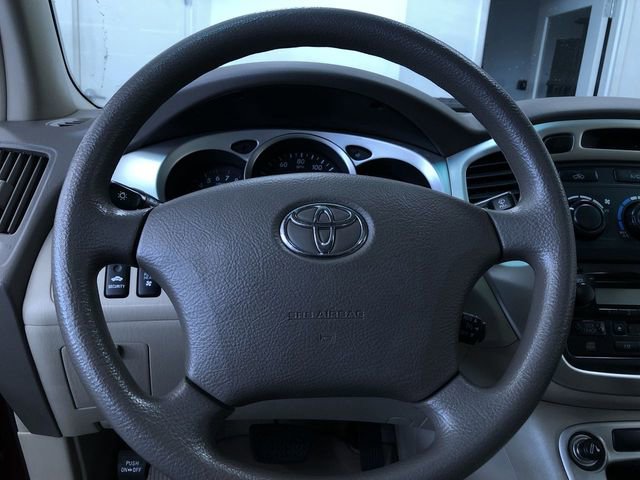 Used 2006 Toyota Highlander 4WD V6 w/ 3rd Row image 23