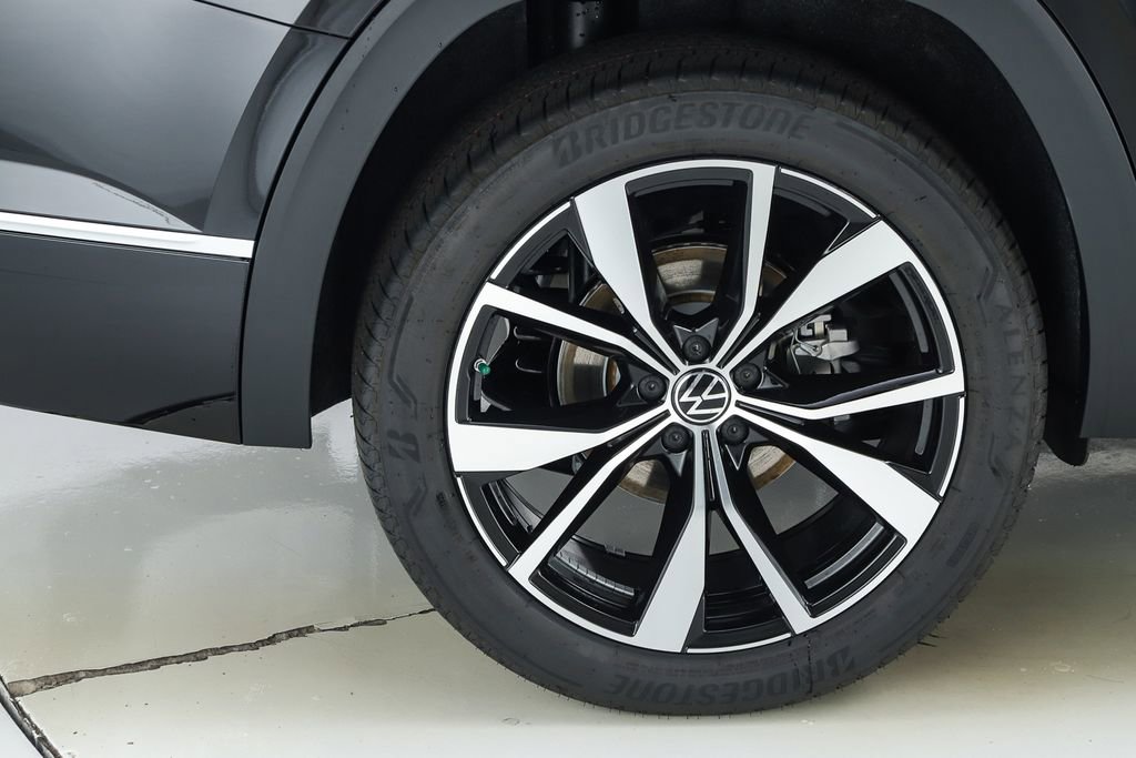 New 2026 Volkswagen Atlas SEL Premium R-Line image 52