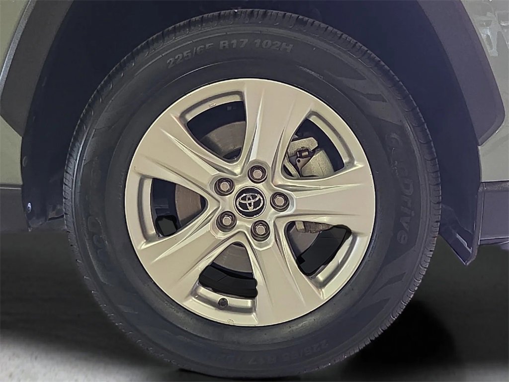 Certified 2020 Toyota RAV4 XLE image 11