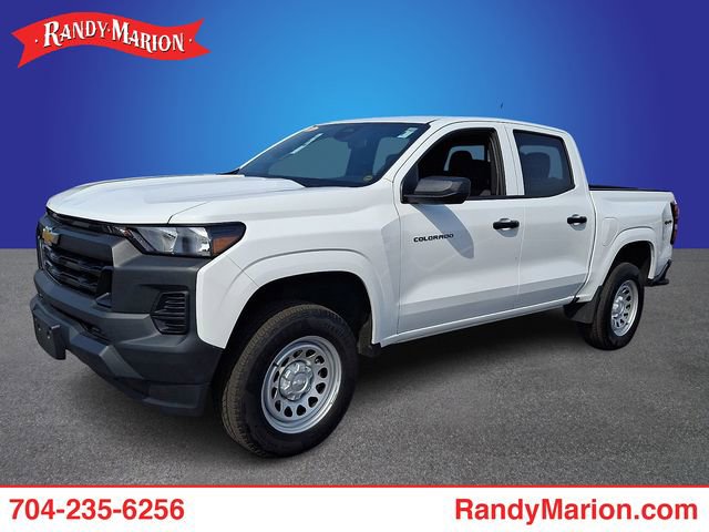 Used 2025 Chevrolet Colorado W/T w/ Advanced Trailering Package