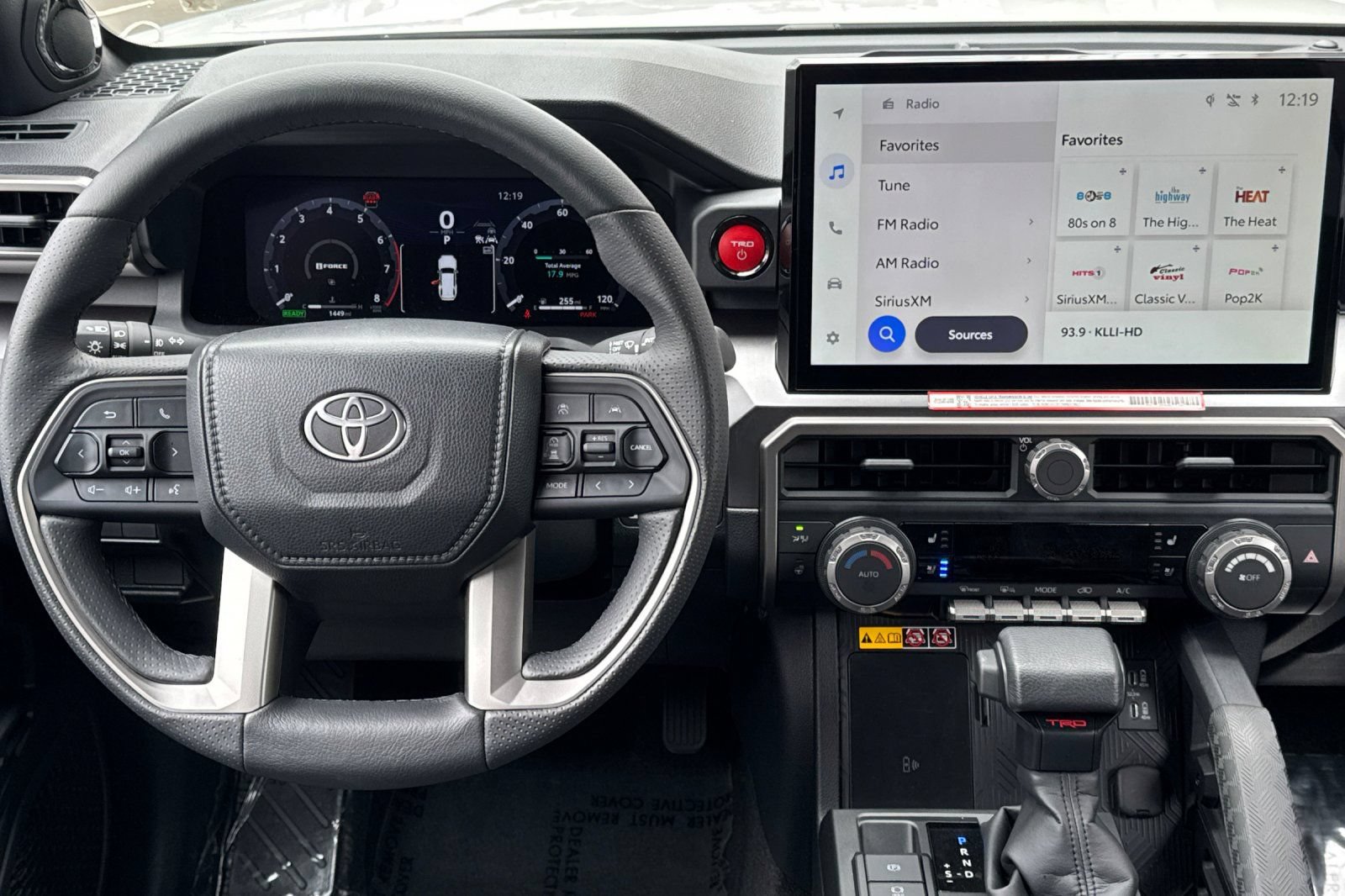 Certified 2025 Toyota 4Runner TRD Off-Road Premium AWD/4WD image 20