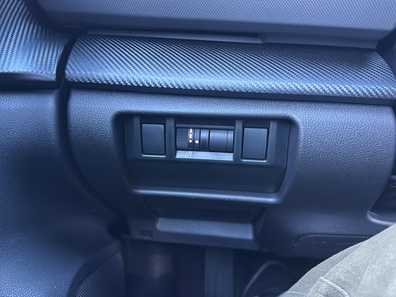 Certified 2025 Subaru Crosstrek 2.5i Limited w/ Popular Package #4A image 26