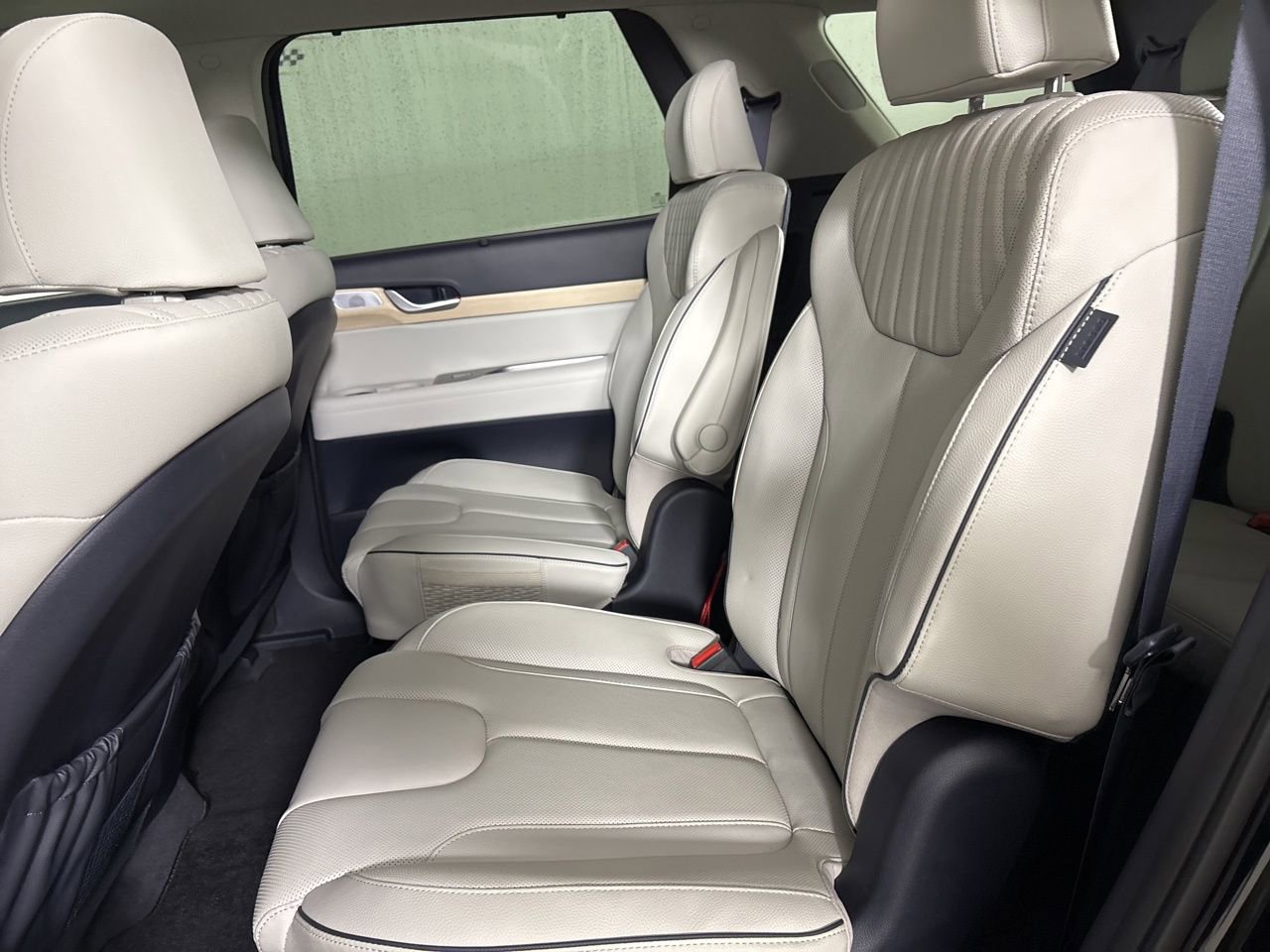 Used 2024 Hyundai Palisade Limited image 22