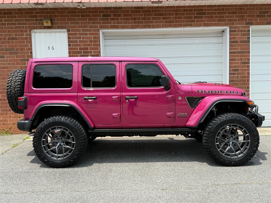 Used 2024 Jeep Wrangler Unlimited Rubicon 392 AWD/4WD image 31