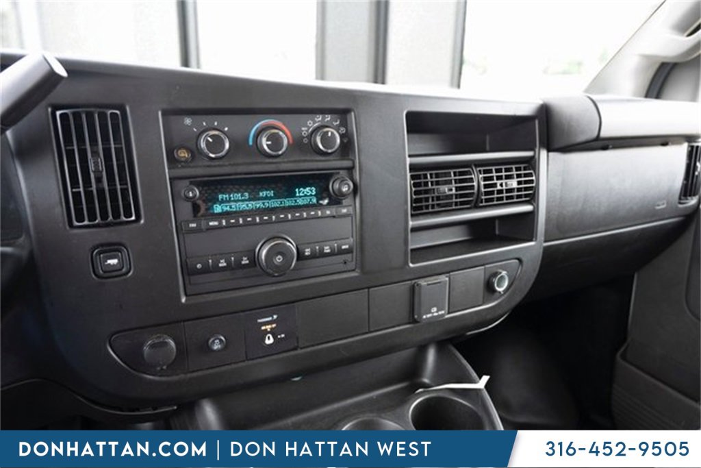Used 2023 Chevrolet Express 2500 w/ Driver Convenience Package image 10