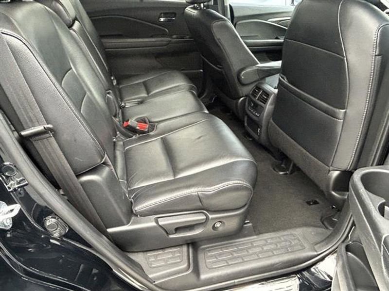Used 2021 Honda Pilot Special Edition image 29