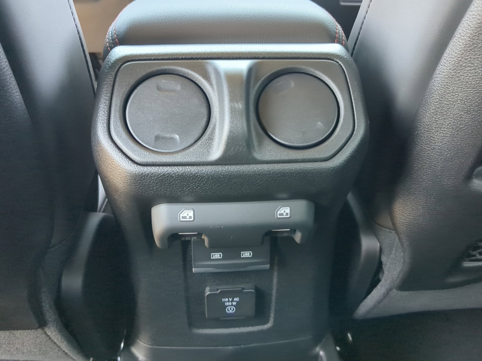 New 2025 Jeep Wrangler Unlimited Rubicon w/ Steel Bumper Group image 32