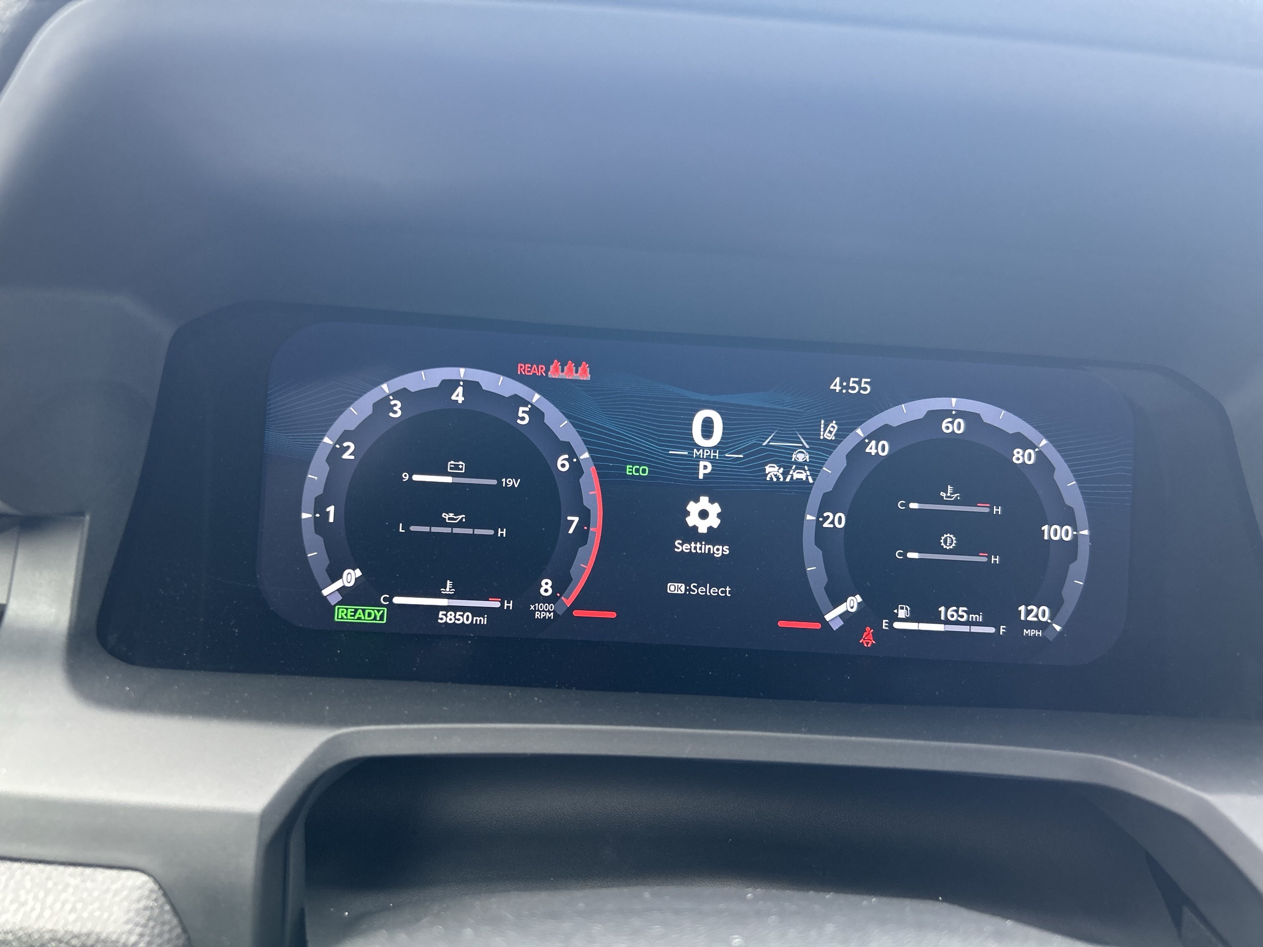 Certified 2025 Toyota Tacoma TRD Sport AWD/4WD image 27