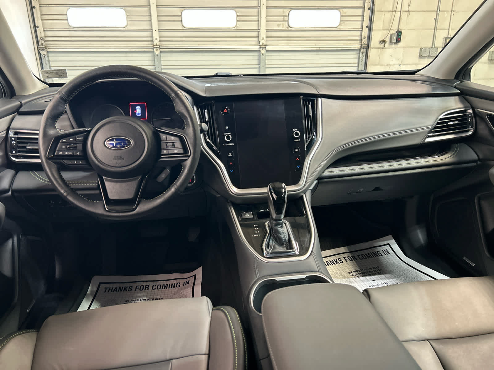 Used 2025 Subaru Outback Onyx Edition AWD/4WD image 4