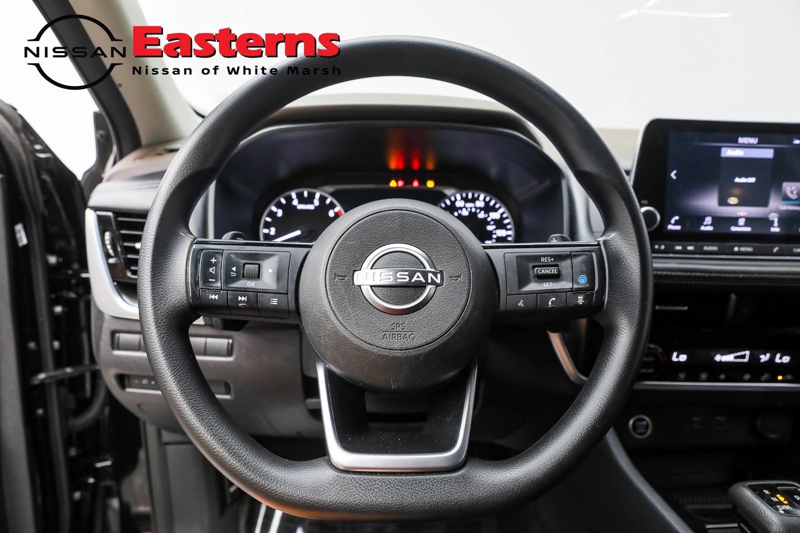 Used 2022 Nissan Rogue SV AWD/4WD image 10