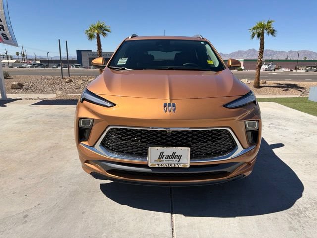 Used 2026 Buick Encore GX Avenir w/ Avenir Technology Package FWD image 9