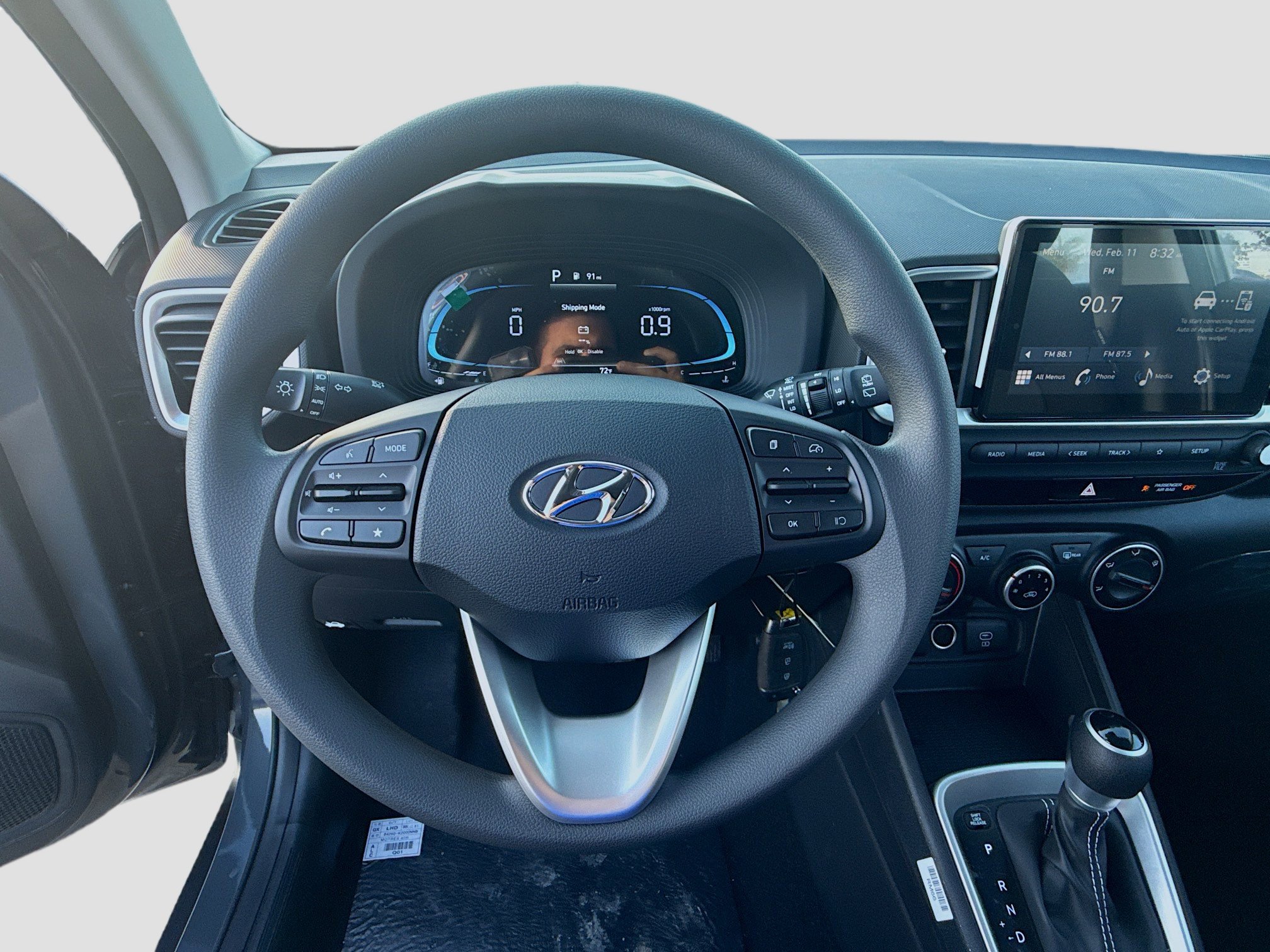 New 2026 Hyundai Venue SE image 8