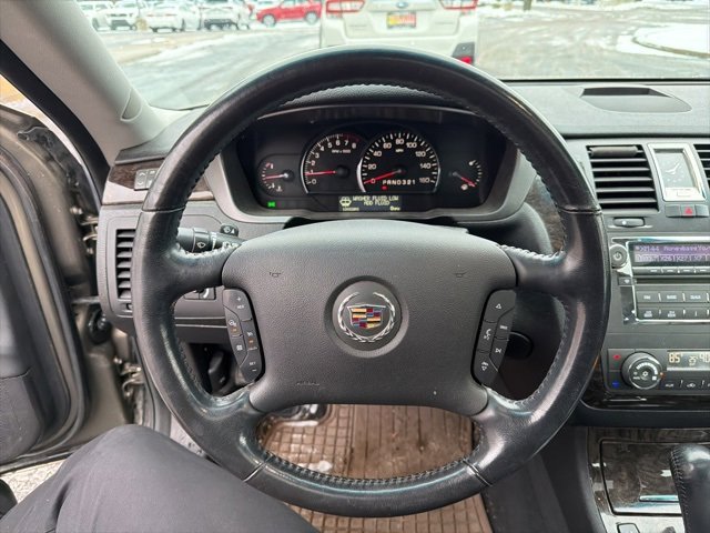 Used 2011 Cadillac DTS Luxury image 20