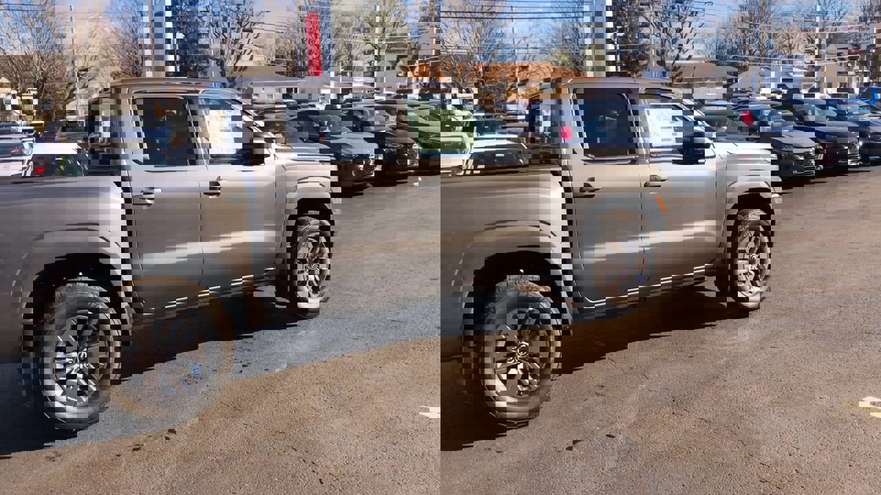 New 2026 Nissan Frontier SV w/ SV Convenience Package image 8