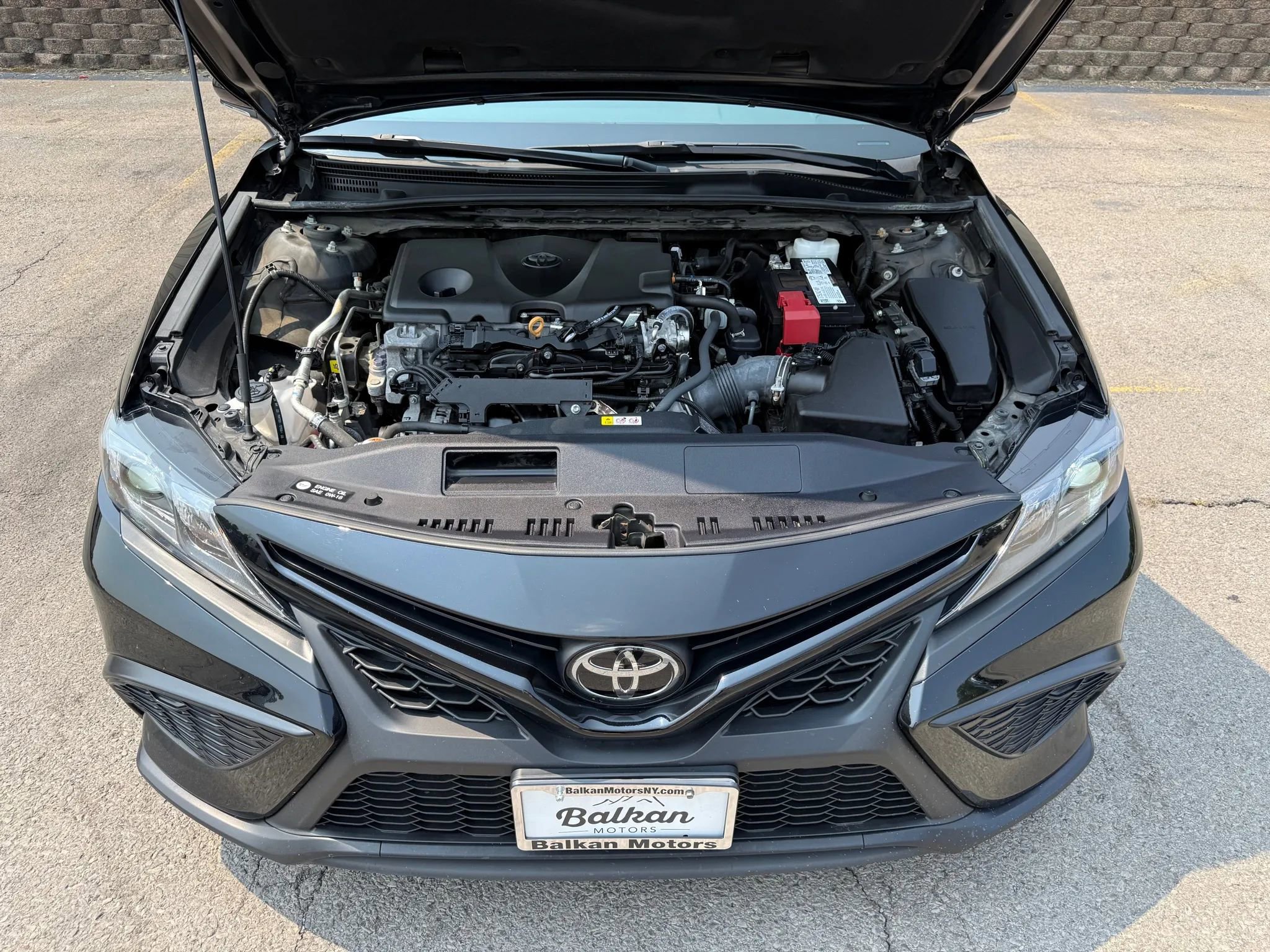 Used 2023 Toyota Camry SE w/ Cold Weather Package image 26