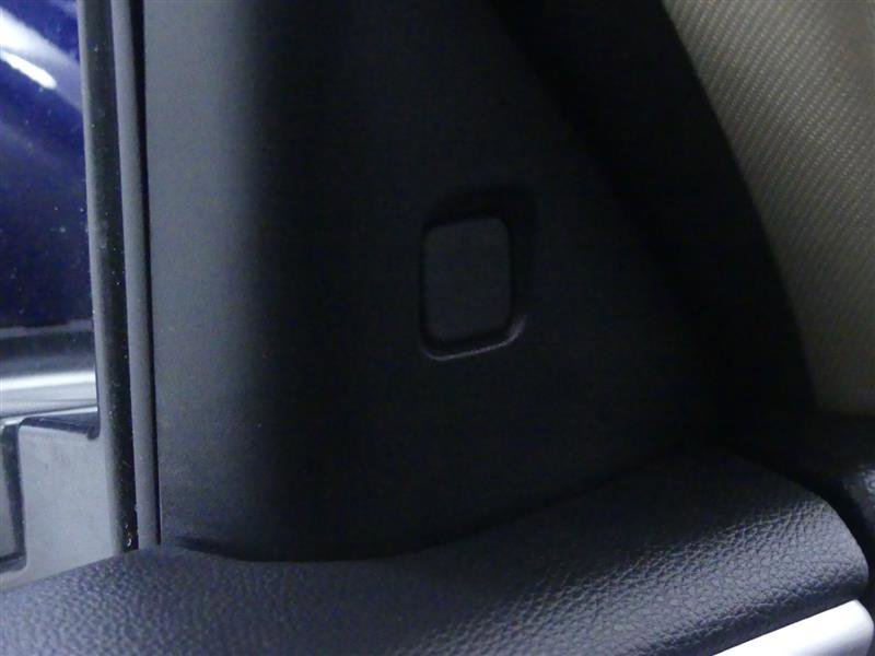 Used 2024 Acura RDX SH-AWD image 26