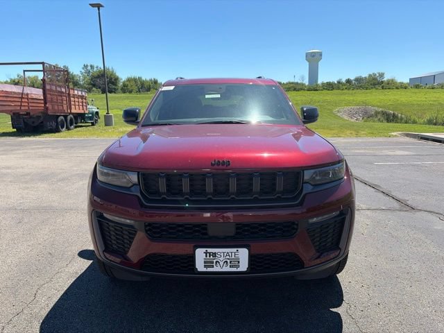 New 2026 Jeep Grand Cherokee L Limited w/ Limited Altitude Package AWD/4WD video 2