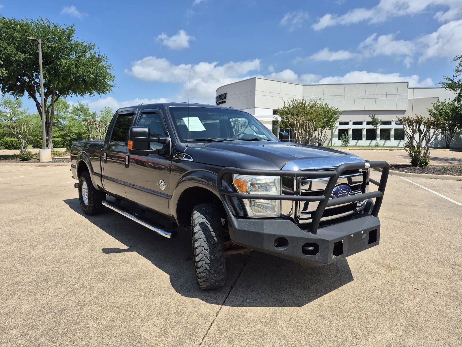 Used 2016 Ford F250 XLT AWD/4WD image 4