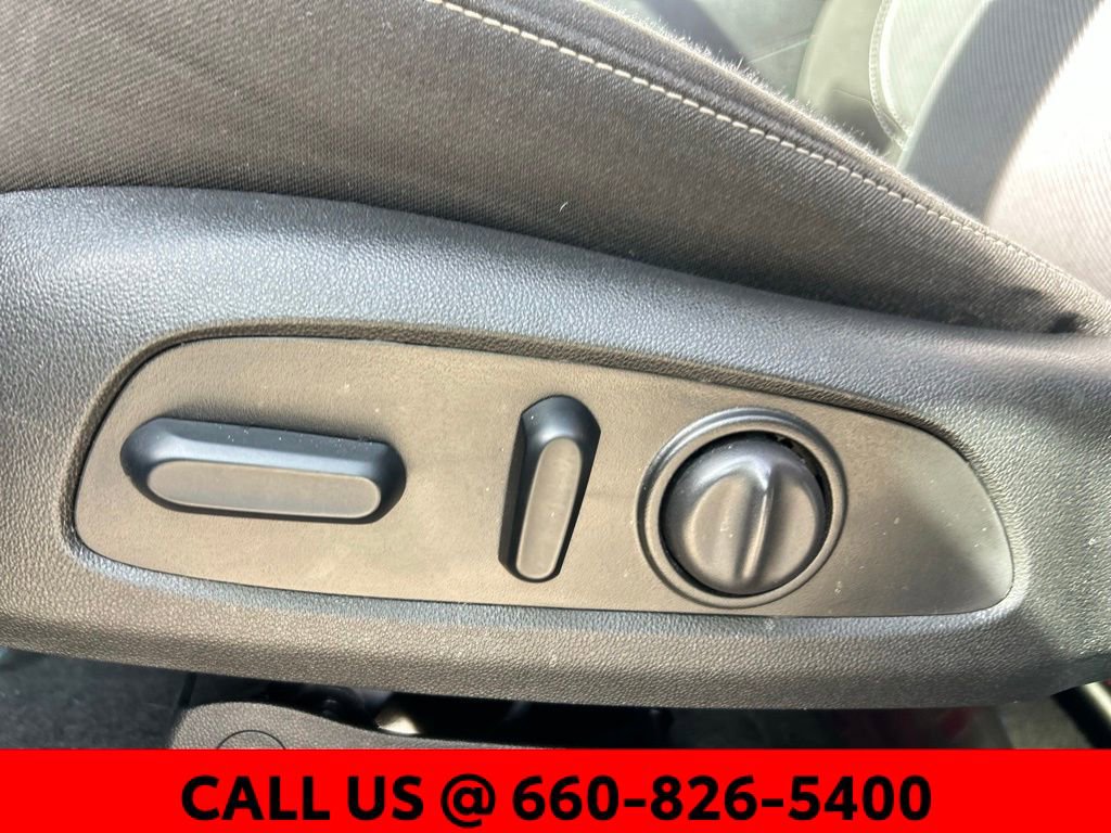 Used 2024 Chevrolet Blazer LT image 11