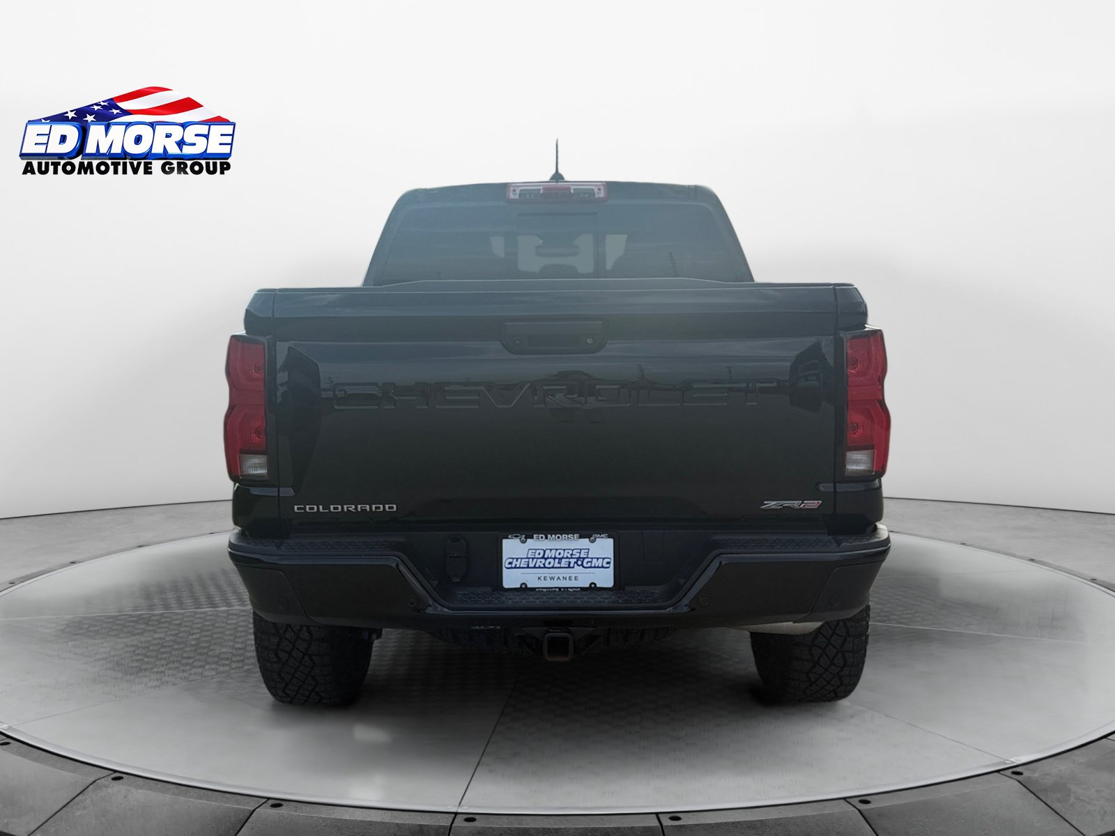 Certified 2026 Chevrolet Colorado ZR2 w/ Technology Package AWD/4WD image 4