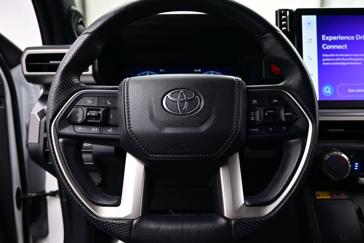 Used 2025 Toyota 4Runner TRD Sport Premium AWD/4WD image 25