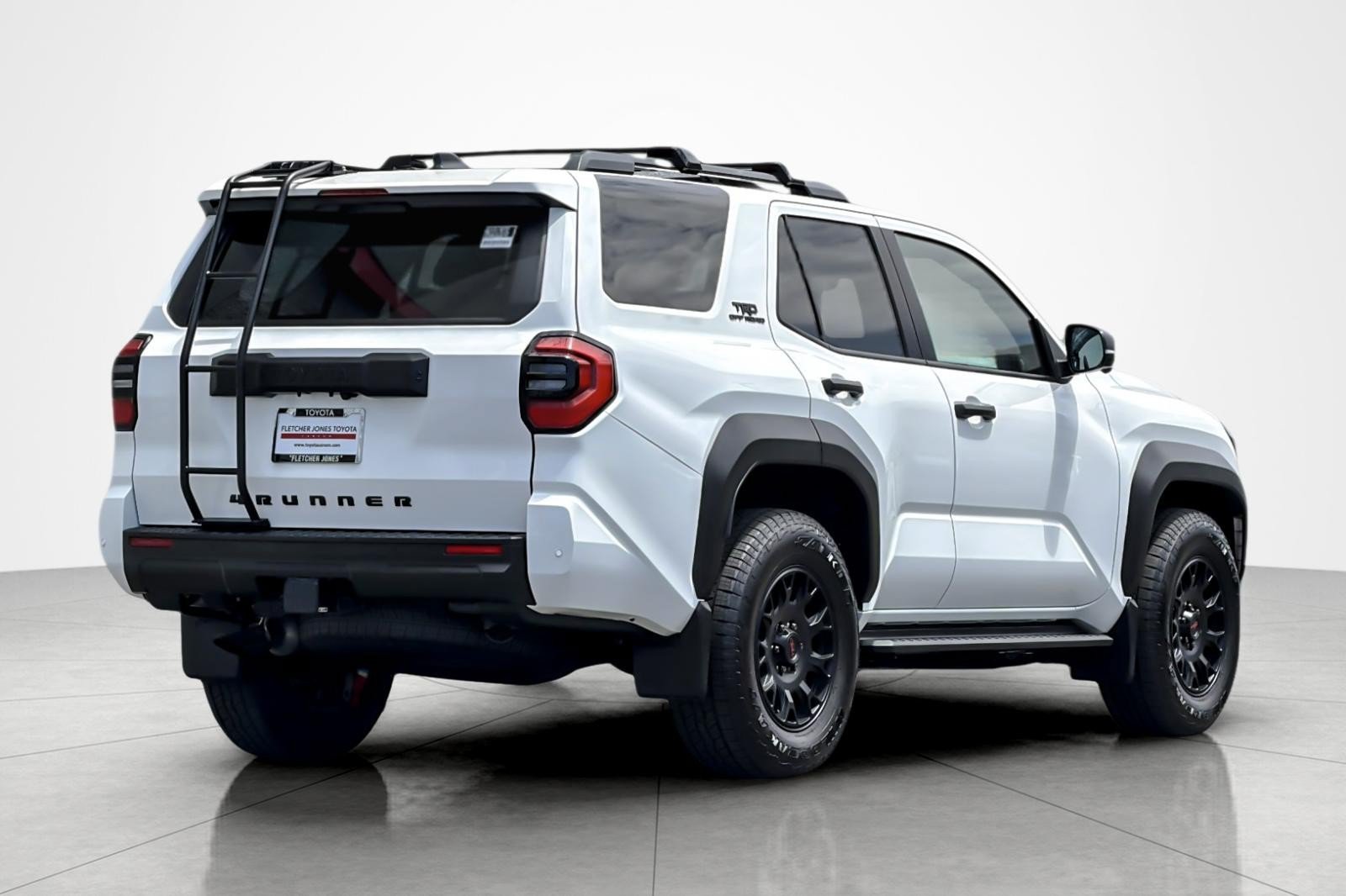 Used 2025 Toyota 4Runner TRD Off-Road Premium AWD/4WD image 5