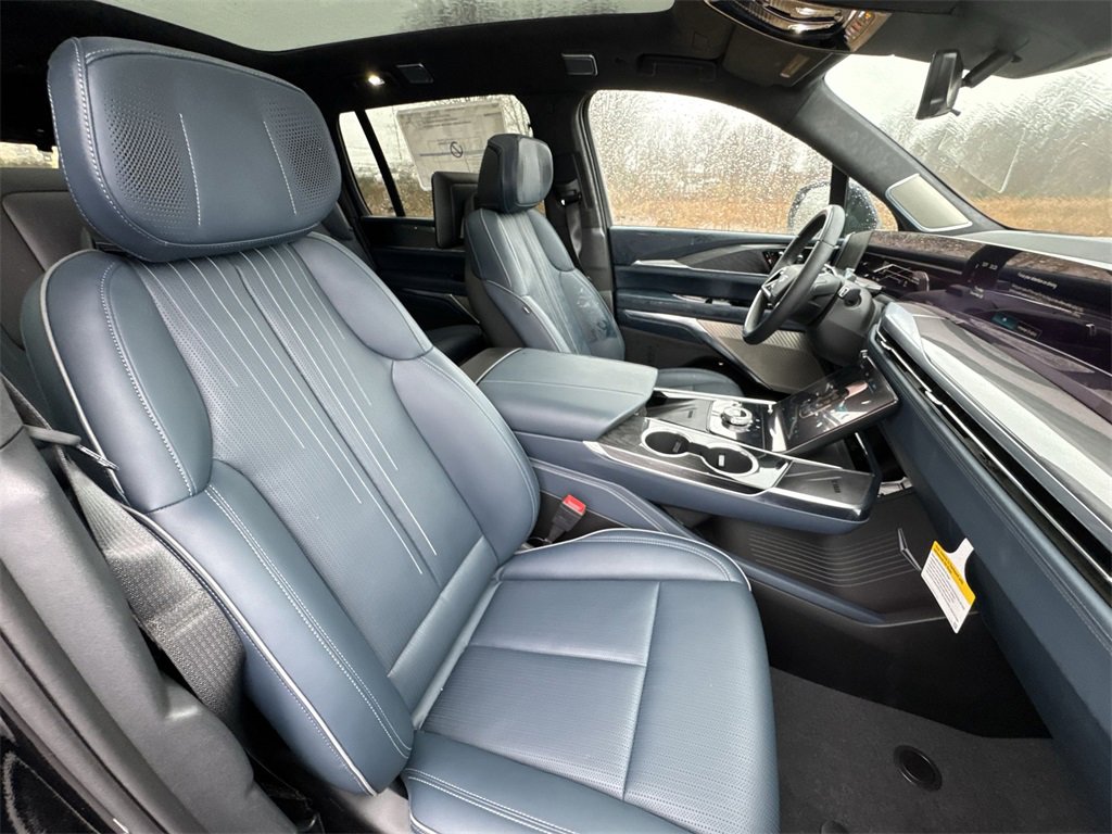 New 2025 Cadillac Escalade IQ Sport 2 image 26