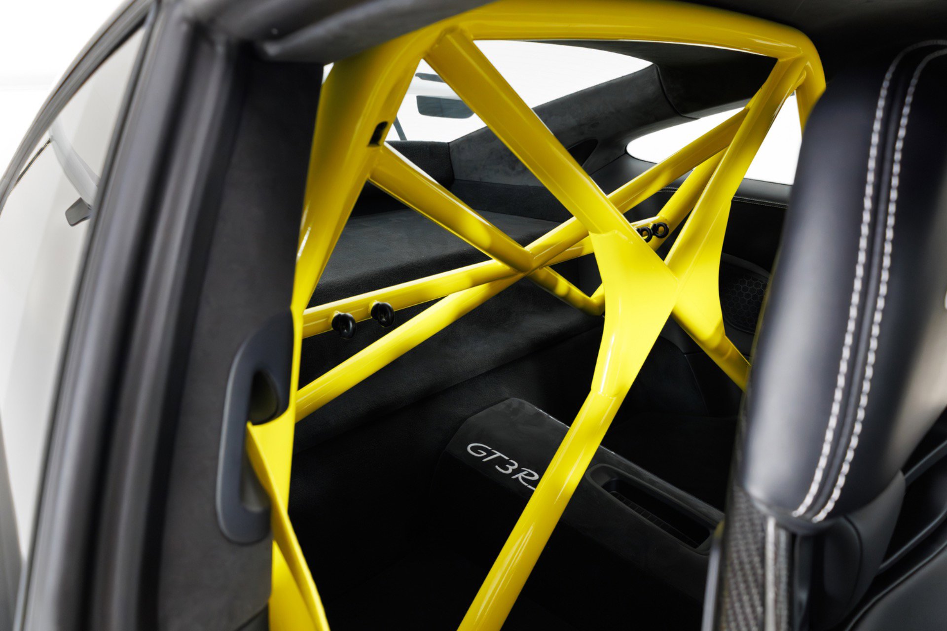 Used 2016 Porsche 911 GT3 RS image 45