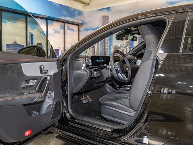 Certified 2023 Mercedes-Benz CLA 35 AMG 4MATIC image 13