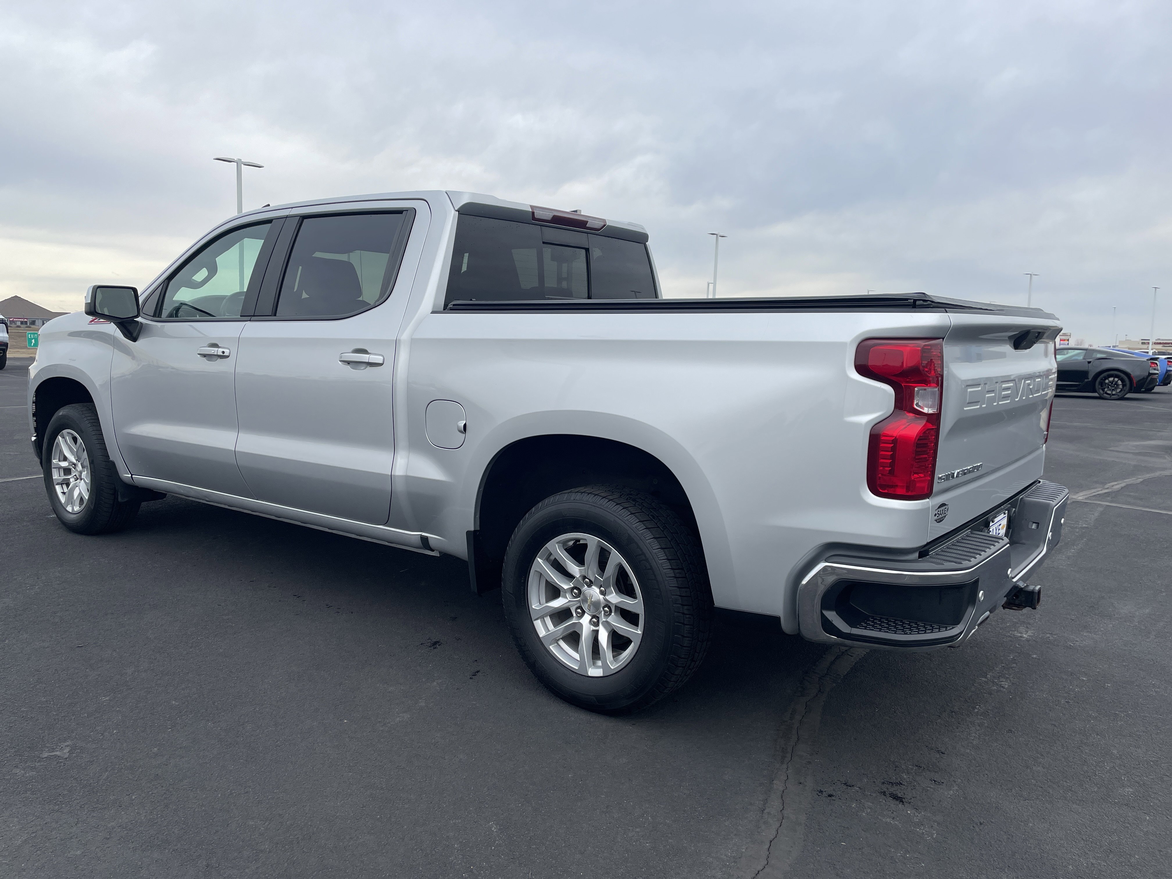 Used 2020 Chevrolet Silverado 1500 LT w/ All-Star Edition image 3