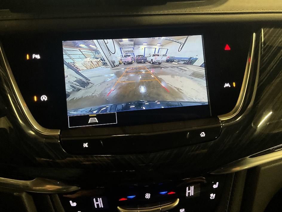 Used 2024 Cadillac XT6 Premium Luxury w/ LPO, Floor Liner Package image 17