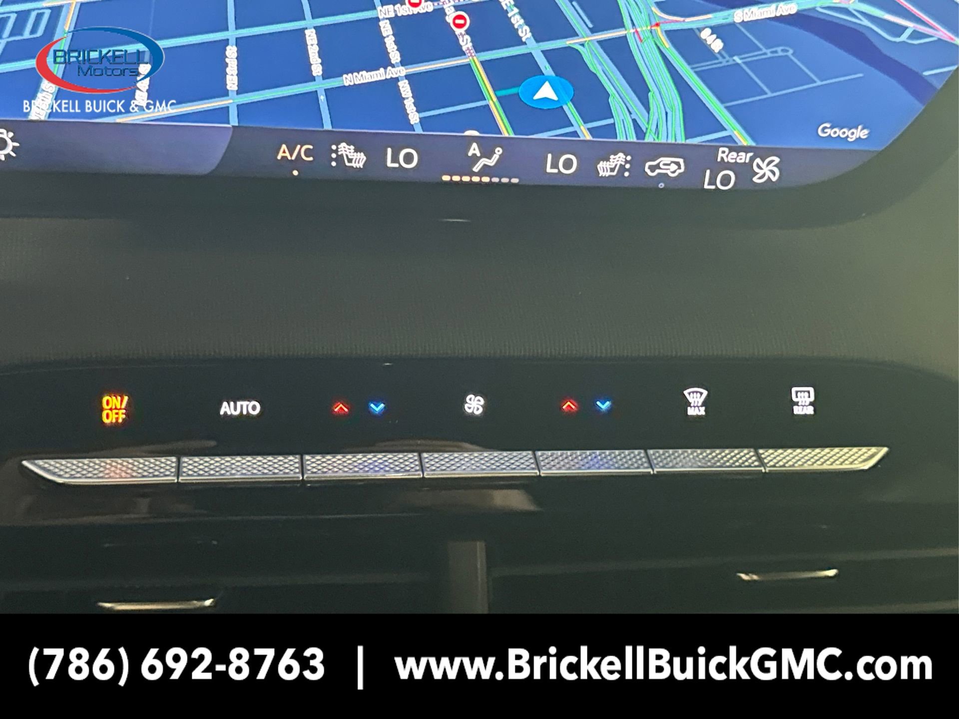 New 2025 Buick Enclave Sport Touring w/ Power Package image 28