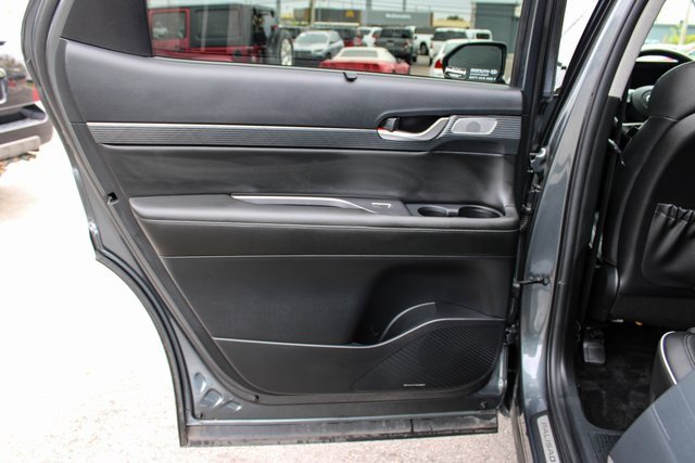 Used 2024 Hyundai Palisade Limited image 35
