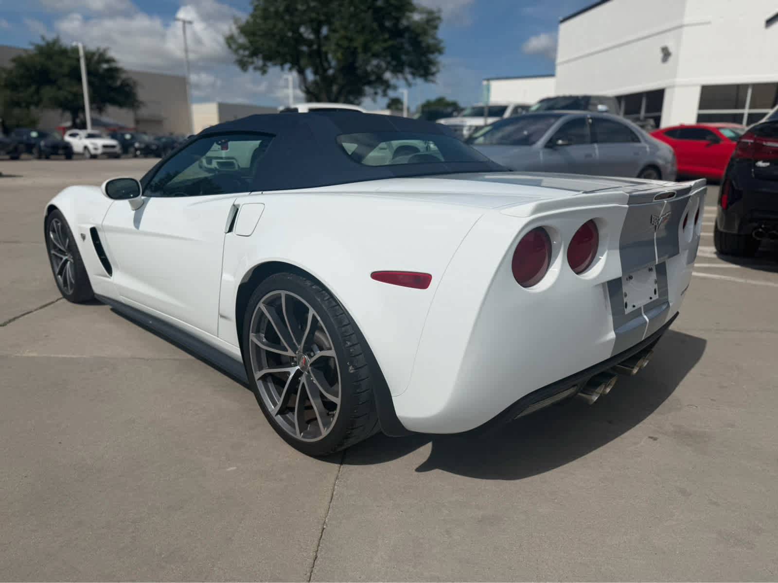Used 2013 Chevrolet Corvette 427 w/ 1SC Preferred Equipment Group RWD image 3