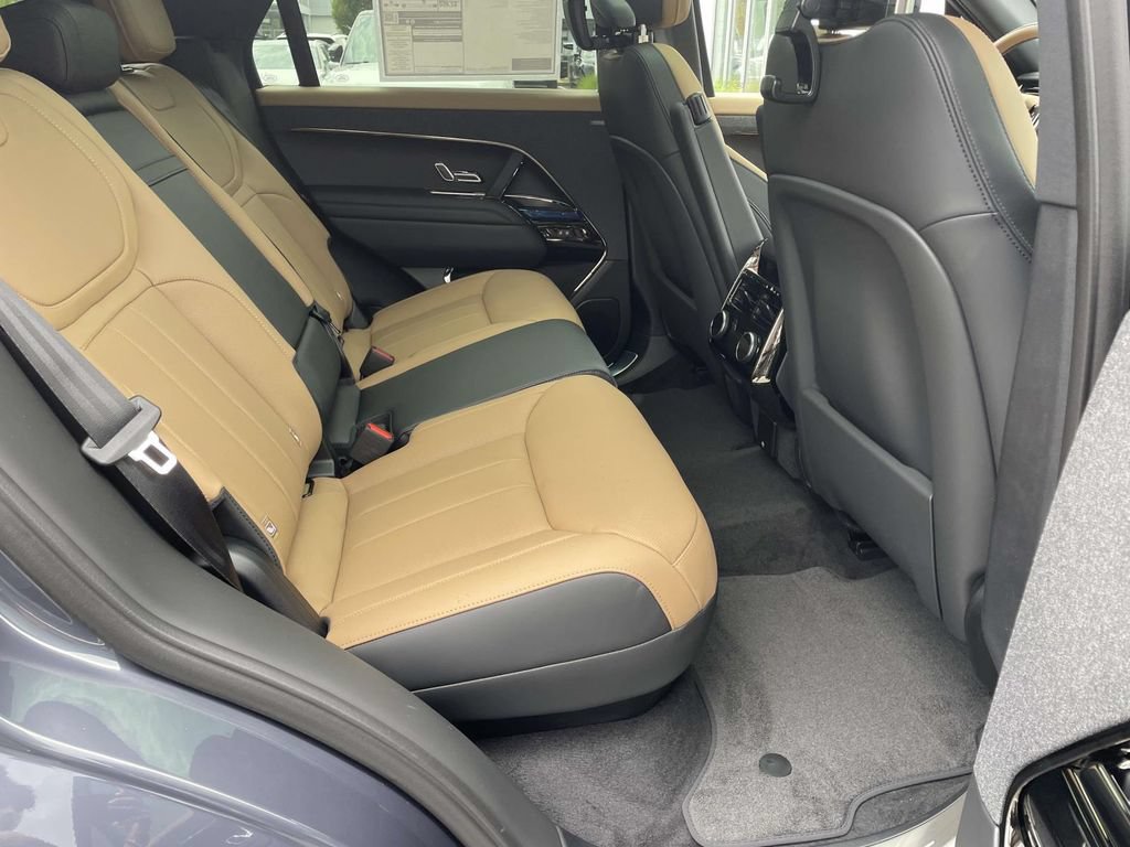 New 2026 Land Rover Range Rover Sport Dynamic SE AWD/4WD image 19