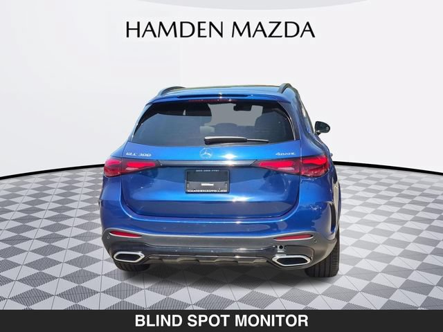 Used 2023 Mercedes-Benz GLC 300 4MATIC image 4