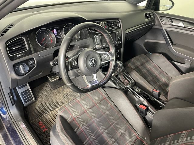 Used 2015 Volkswagen GTI S FWD image 3