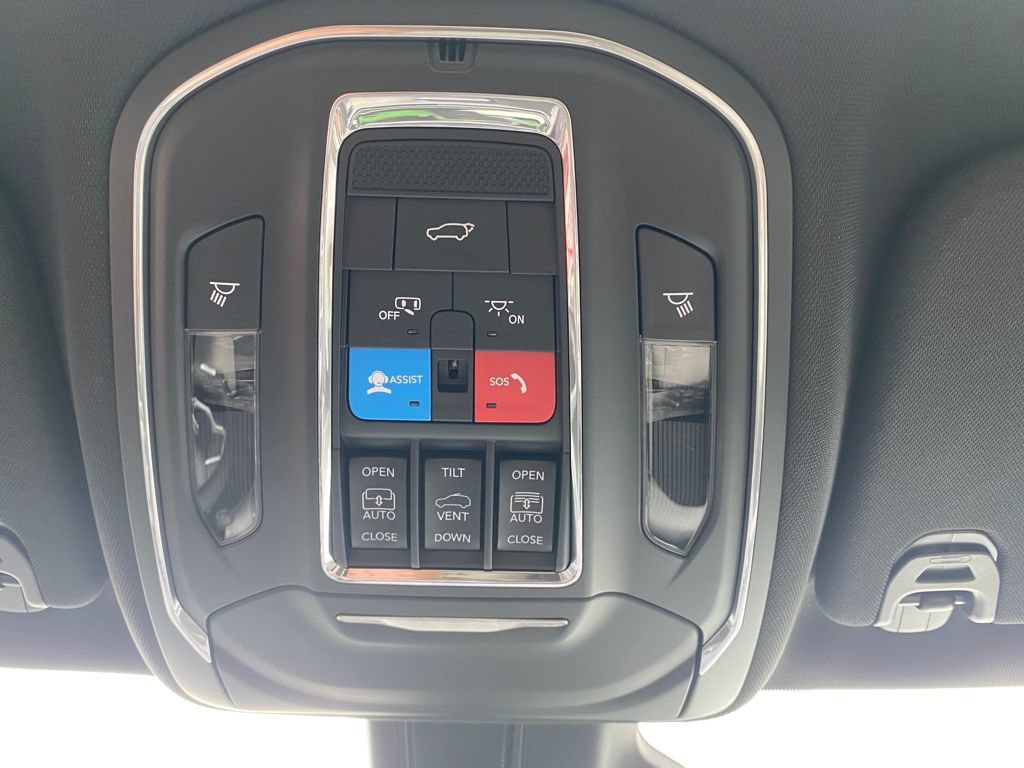 New 2026 Jeep Grand Wagoneer L 4WD w/ Premium Group I image 20