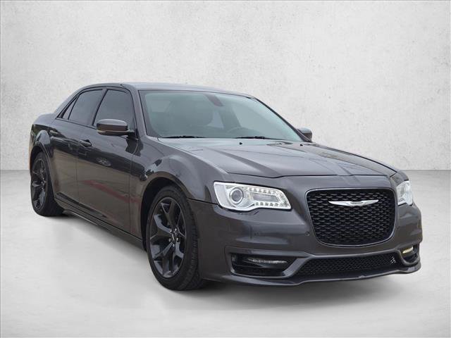 Used 2022 Chrysler 300 Touring L RWD video 3
