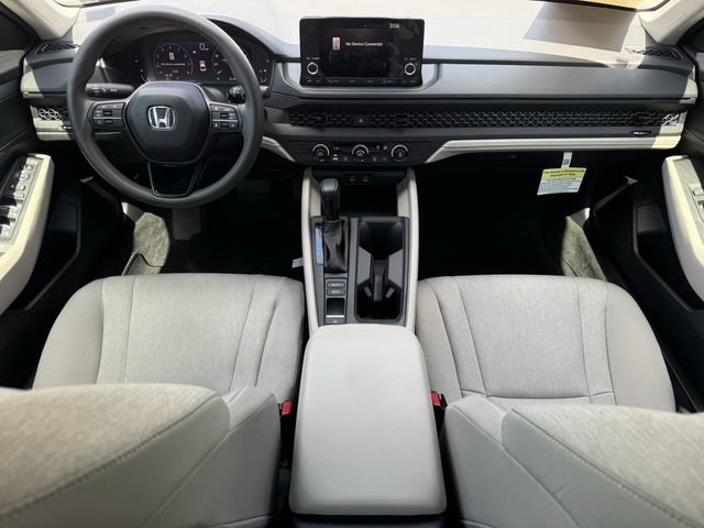 Used 2025 Honda Accord LX image 11