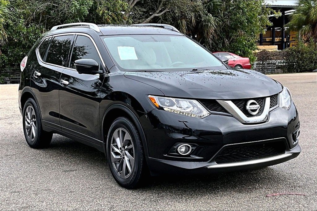 Used 2016 Nissan Rogue SL w/ SL Premium Package image 2