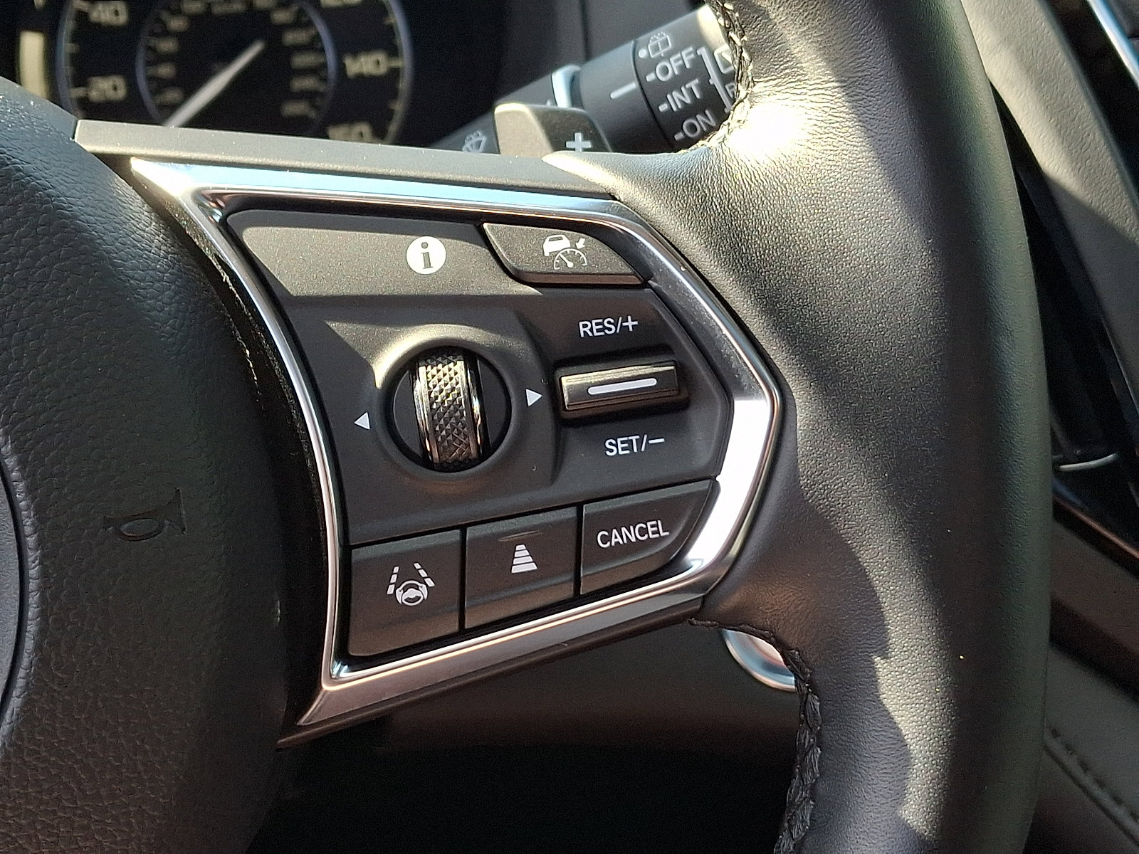 Certified 2024 Acura RDX SH-AWD image 22