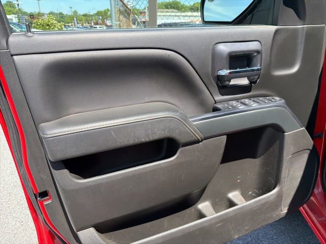 Used 2018 Chevrolet Silverado 1500 LT w/ All Star Edition AWD/4WD image 22