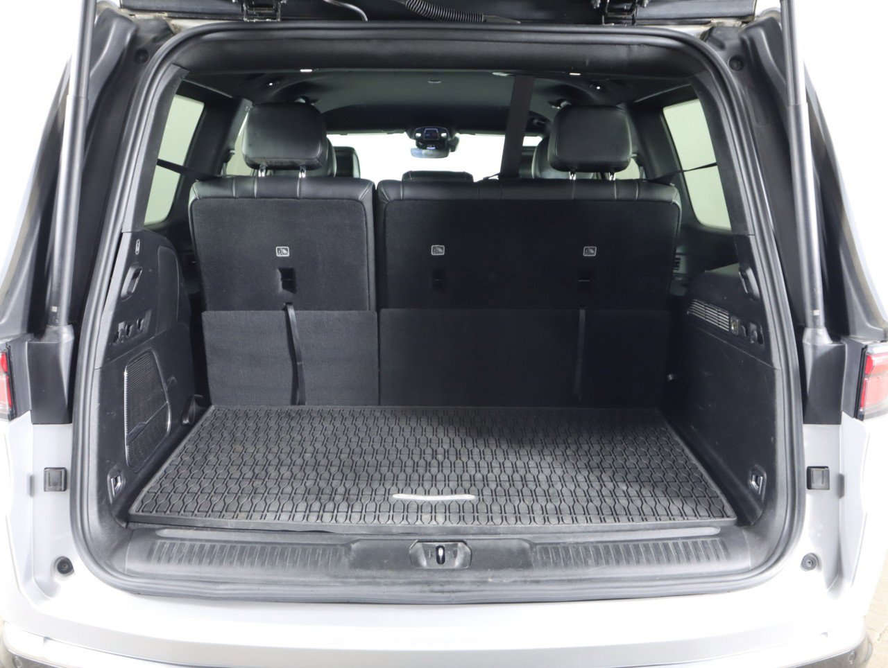 Used 2022 Jeep Wagoneer Series II image 8