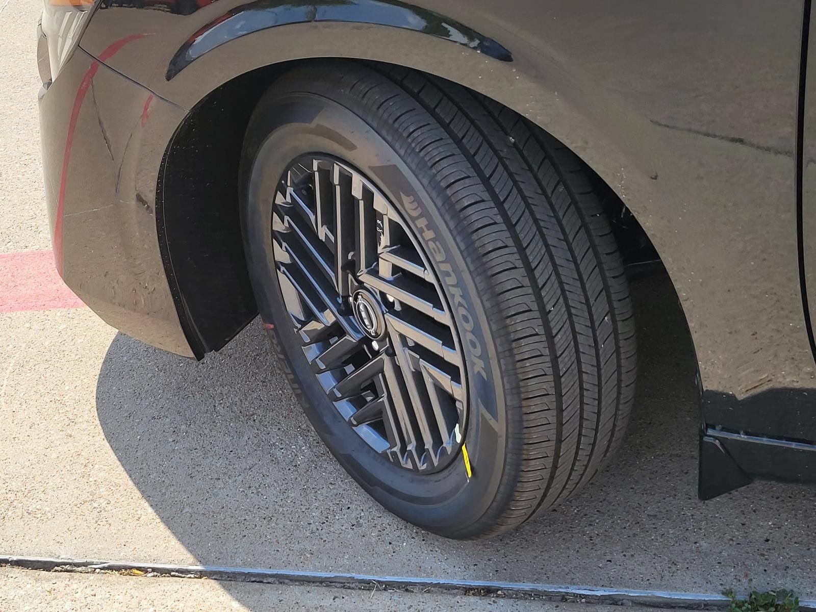 New 2027 Nissan Sentra SV w/ Floor Mat Package FWD image 9