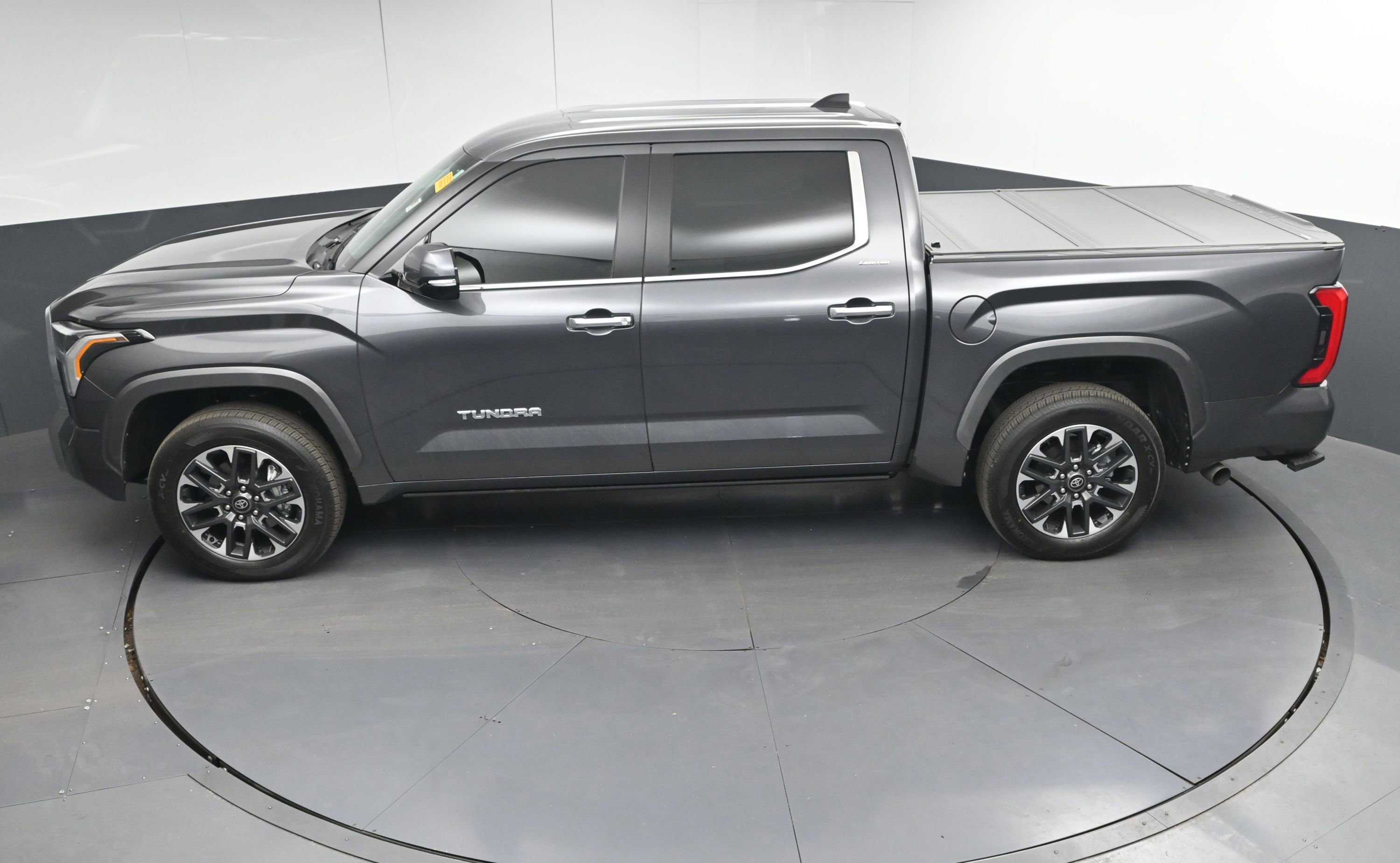 Used 2026 Toyota Tundra Limited image 36