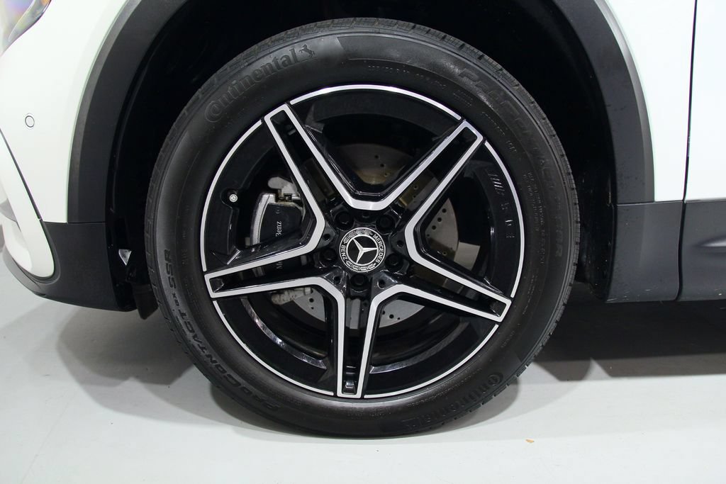 Certified 2024 Mercedes-Benz GLB 250 4MATIC image 18