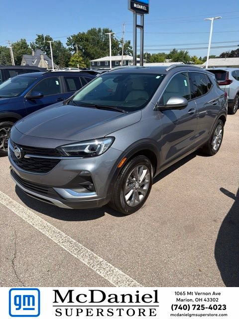 Used 2020 Buick Encore GX Essence w/ Experience Buick Package AWD/4WD image 1